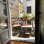 Daire Emozione - Affascinante, Silenzioso, In Palazzo D'epoca Pressi Piazza Solferino Torino