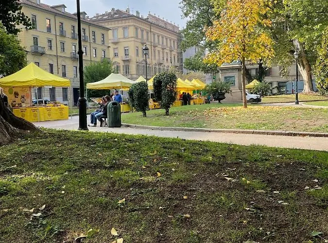 Emozione - Affascinante, Silenzioso, In Palazzo D'epoca Pressi Piazza Solferino Turin