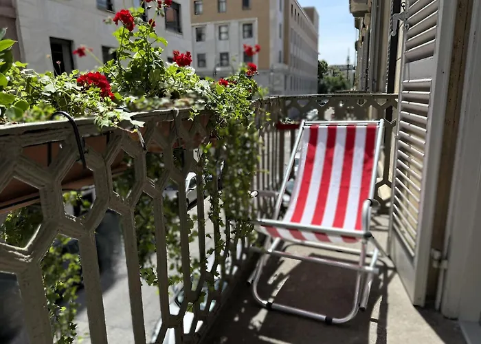 Apartment Emozione - Affascinante, Silenzioso, In Palazzo D'epoca Pressi Piazza Solferino Turin