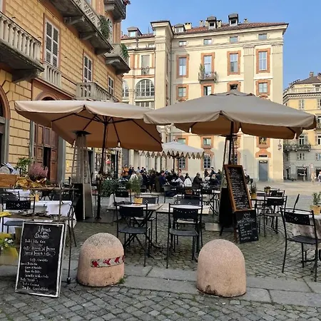 Apartamento Emozione - Affascinante, Silenzioso, In Palazzo D'epoca Pressi Piazza Solferino Turín