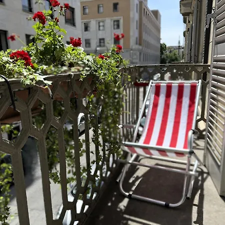 Apartamento Emozione - Affascinante, Silenzioso, In Palazzo D'epoca Pressi Piazza Solferino Turín